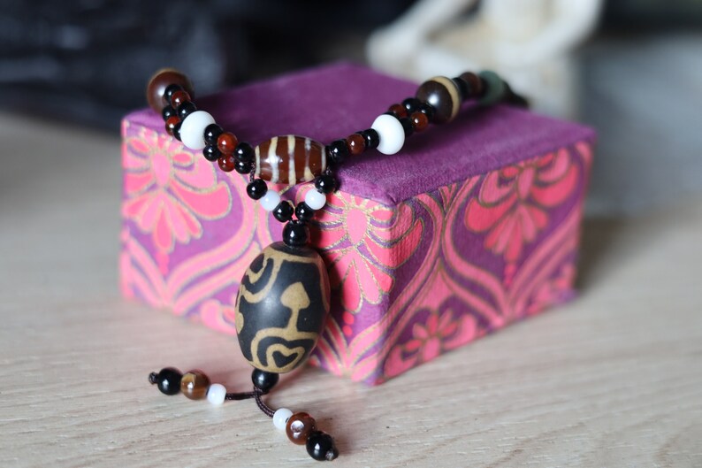 Nectar Vessel beaded necklace. For knowledge, enlightenment to those who look for spiritual path. Perfect for having good vibes with style!