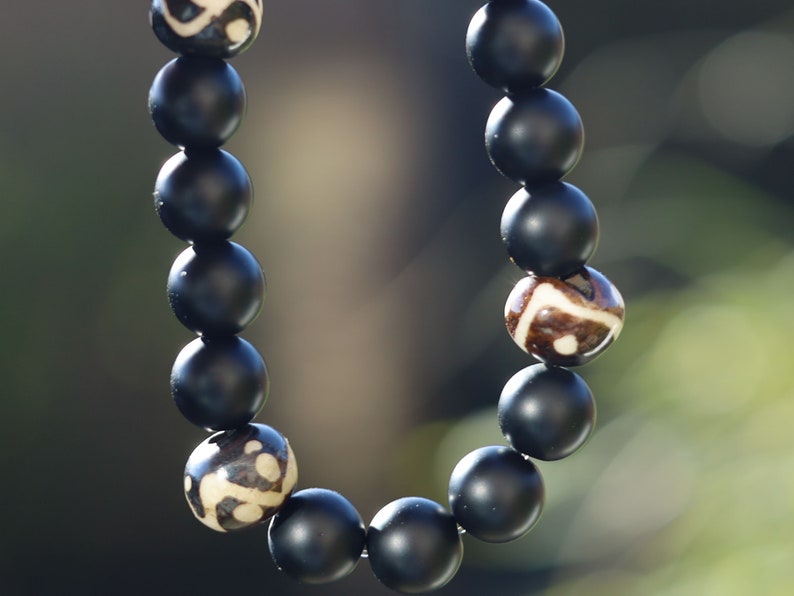 Natural Matte Black Onyx Beads bracelet with Beautiful Bone Batik Beads - Round Flat - approx 12x9 mm - Black + Off White