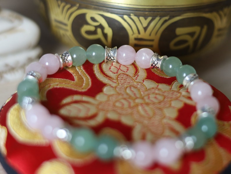 Gahiṇā Jewel Collection - Magnificent Bracelet with Aventurine  and  Rose quartz. With Tribal Silver Plated Spacer Beads. Meaningful