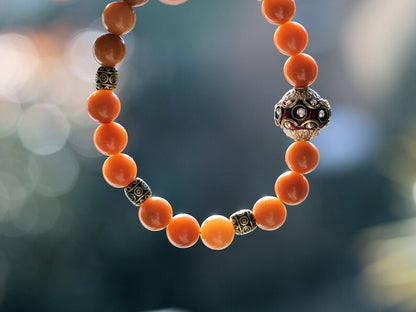 Viśēśa Jewel Collection - Great Weathered Bodhi Round Beads bracelet with a  beautiful  Handmade Grade A Rhinestone Indonesia Bead.