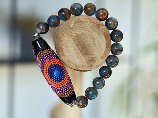 Vaḍā Bīḍa collection - Great 10 mm Aqua Aura Quartz bracelet and big Handmade Indonesia Bead. Powerbeads to enhance the spiritual well-being
