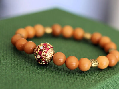 Viśēśa Jewel Collection - Great Weathered Bodhi Round Beads bracelet with a  beautiful  Handmade Grade A Rhinestone Indonesia Bead.