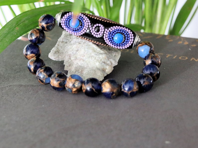 Vaḍā Bīḍa collection - Peerless Dark Blue Quartz bracelet with beautiful Rice Handmade Indonesia Bead. Wrist Mala Bracelets . Mala Necklaces
