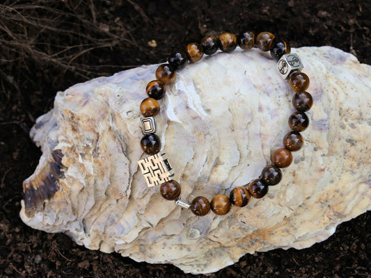 Sterling 925 Silver -Startling AAA Tiger’s Eye is a stone of protection that is also very grounding. Beautiful spiritual crystals /gemstones