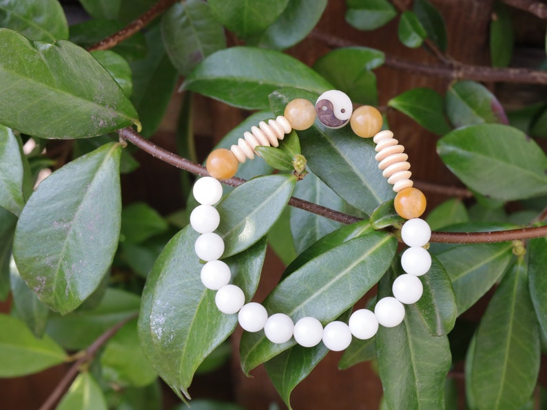 One of a kind Wajakaa bracelet! Real Rare Natural White Bodhi Root Round Beads with Candy Jade. With turned wooden beads (9 mm across)