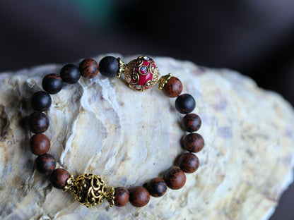 Śānadāra Jewel Collection - Wonderful Natural Mahogany Jasper Matte bracelet with Handmade Grade A Rhinestone Indonesia Bead.