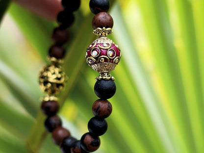 Śānadāra Jewel Collection - Wonderful Natural Mahogany Jasper Matte bracelet with Handmade Grade A Rhinestone Indonesia Bead.
