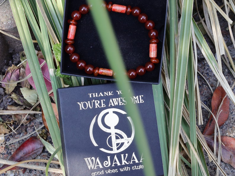 red Agate with great painted wooden artcraft beads. Beautiful spiritual crystals and AA grade gemstones beads.
