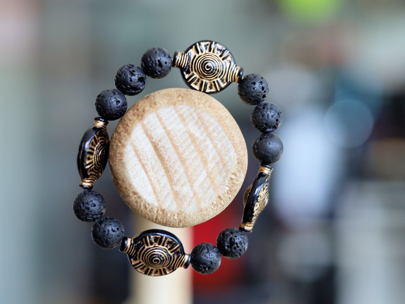 bLACKLINE SERIES Lava stones combined with 3x Spacer Interlayer Pearls  Patterns Tribal Totem Retro Tints Bronze and Copper