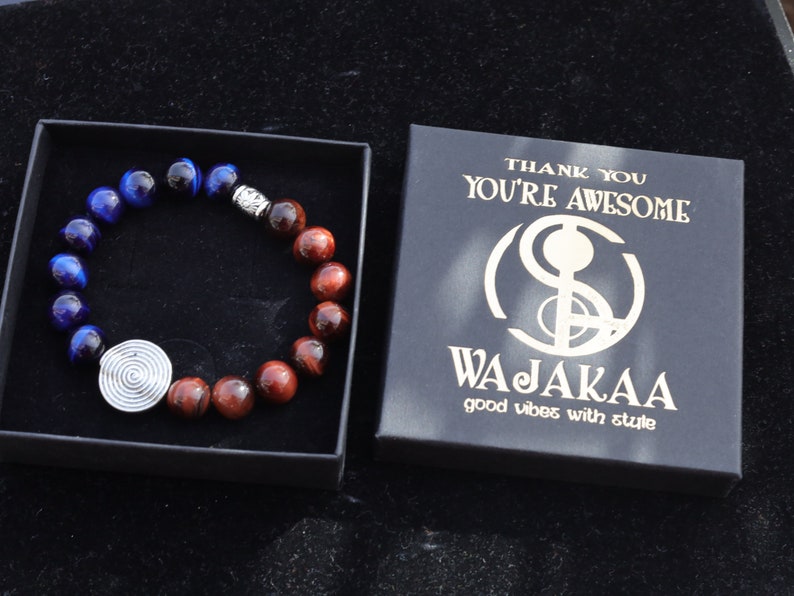 Elegant  Blue Tiger Eye with yellow tiger eye bracelet. Blue Tigers Eye is an amazing stone that will make your mind brighter.