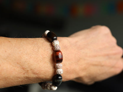 Natural Tri color Tiger Eye Stone Drum Bucket Beads bracelet with Well-formed Natural Starmoon Bodhi Barrel Beads.