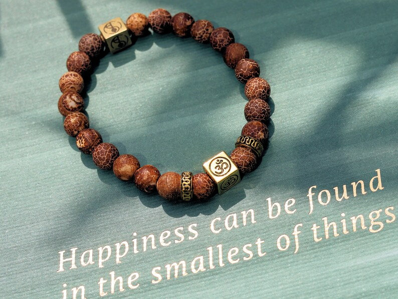 Magnificent Agate Pearl Natural Dragon Vein. Smooth Semi-Precious Stone Bead, AA+ Quality with Wajakaa © Logo bead.