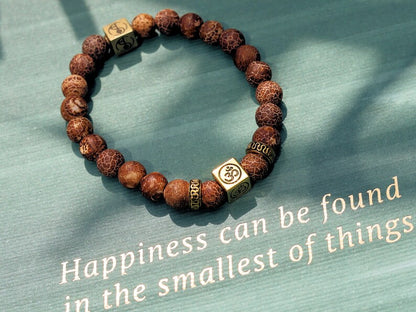 Magnificent Agate Pearl Natural Dragon Vein. Smooth Semi-Precious Stone Bead, AA+ Quality with Wajakaa © Logo bead.
