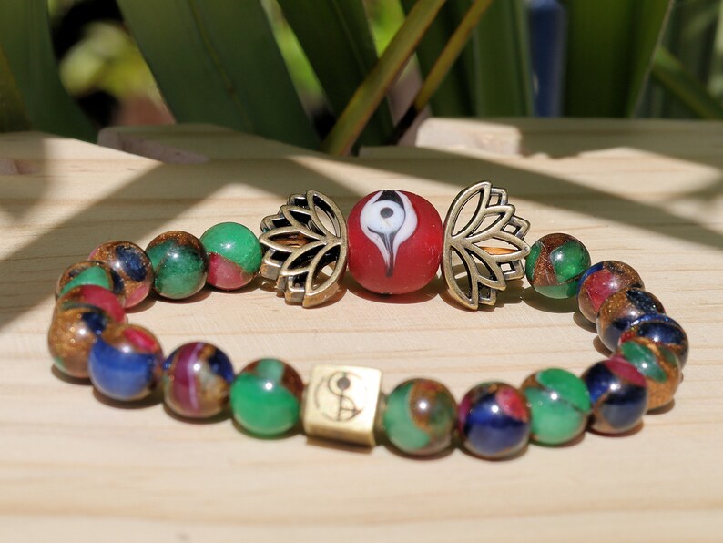 Unexpected Multicolor Clinquant Cloisonne Beads bracelet combined with Metal beads lotus and Wajakaa © Logo bead.