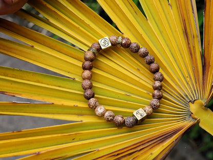 Magnificent Agate Pearl Natural Dragon Vein. Smooth Semi-Precious Stone Bead, AA+ Quality with Wajakaa © Logo bead.