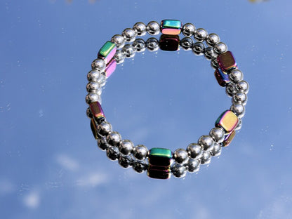 6/7 mm Natural high grade Hematite silver. Hematite crystal stone makes it a trusted companion to keep by your side everywhere you go.