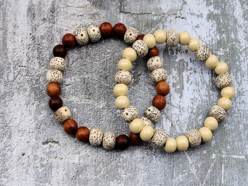 Wooden collection - 2x BRACELETS Starmoon Bodhi Barrel bracelet with  Bayong and Sandalwood beads. place of the Buddha’s Enlightenment