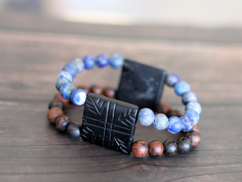 Remarkable beautiful matte Lapis Lazuli and matte Mahogany-Obsidian bracelet. stimulates the desire for knowledge, truth, and understanding