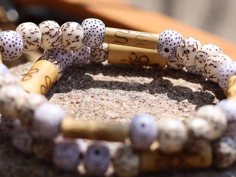 Wooden collection - 2x BRACELETS Starmoon and Nutural Bodhi Barrel bracelet with unique pattern Bamboo beads. metaphysical properties