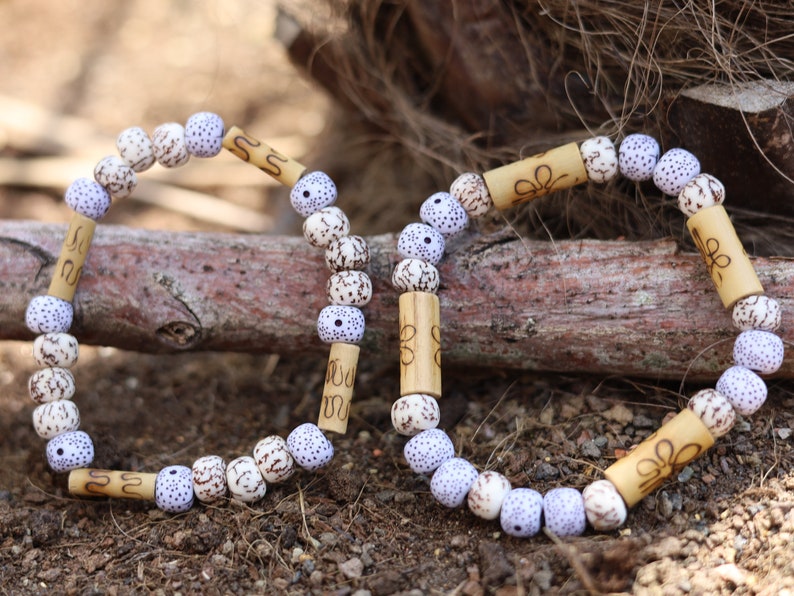 Wooden collection - 2x BRACELETS Starmoon and Nutural Bodhi Barrel bracelet with unique pattern Bamboo beads. metaphysical properties