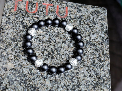 Amiable 10 mm black MATT Agate/carnelian combined with beautiful shiny Silver Color Plated rondelle. Beautiful spiritual gemstones