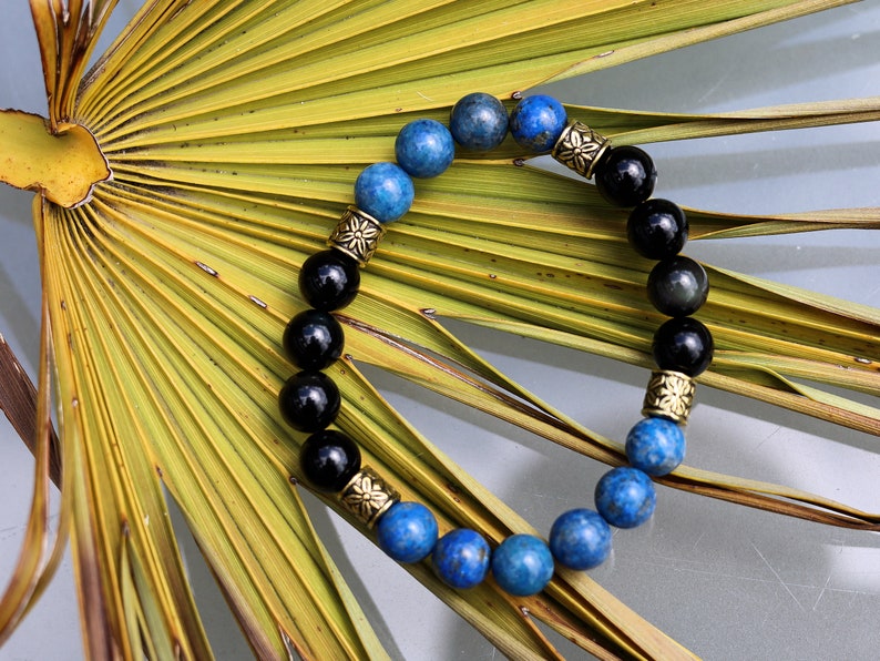 Smashing Natural Lapis Lazuli versus  Rainbow Obsidian beaded bracelet. Free offer gift wrapping with Wajakaa ECO jewelry box