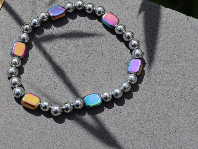 6/7 mm Natural high grade Hematite silver. Hematite crystal stone makes it a trusted companion to keep by your side everywhere you go.
