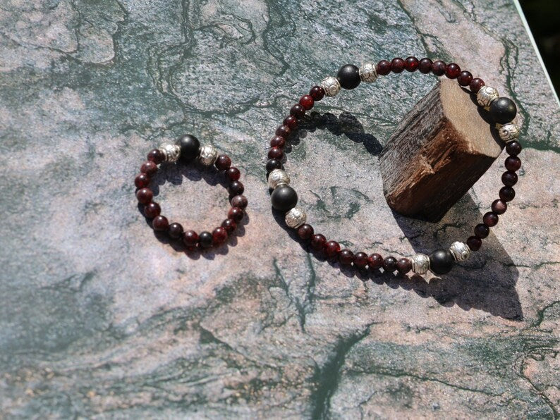 SET Bracelet & Ring made from Natural Garnet Beads 4~4.5mm. Combined with SHUNGITE and Silver Plated Spacer Beads, Tribal Beads