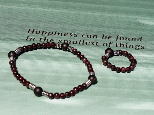 SET Bracelet & Ring made from Natural Garnet Beads 4~4.5mm. Combined with SHUNGITE and Stainless Steel Spacer Beads, Barrel beads.