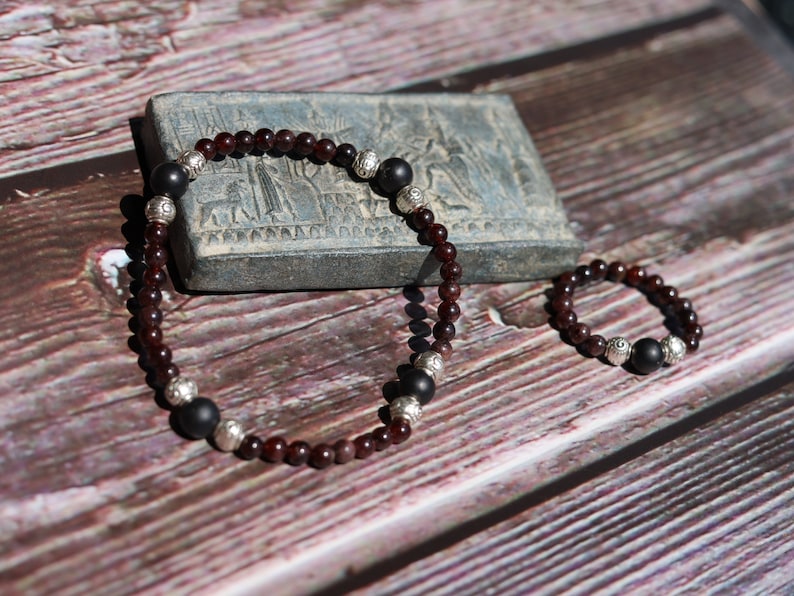 SET Bracelet & Ring made from Natural Garnet Beads 4~4.5mm. Combined with SHUNGITE and Silver Plated Spacer Beads, Tribal Beads