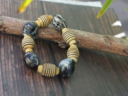 Big beautiful Horn gemstone bracelet jewelry with Lumbang seed black/white marble and Horn bead ribbed beads. Haḍīāṁ  Collection