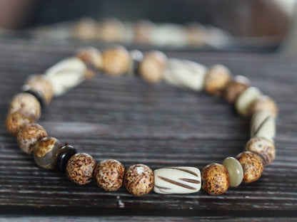 Bone gemstone jewelry. Natural Stone Beads Leopardskin Jaspers Beads with beautiful handmade white bone with decorations.