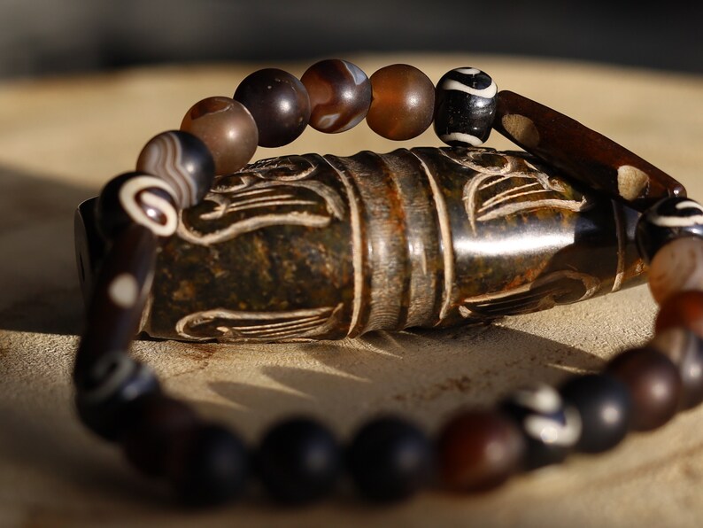 Matte Stripe Brown Agates Striped Lace Onyx Beadst with handmade Oxbone Tibetan prayerbeads. Haḍīāṁ Jewel winter Collection