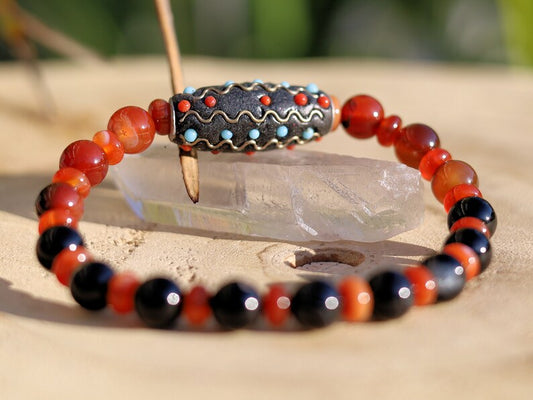 Stone Banded Black Lace Agate Round Beads bracelet with Kashmiri beads are also known as Bollywood beads.