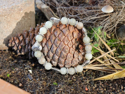 Attracting combination bracelet with green Myanmar Jade/Burmese Jade and  beautiful Tibetan Style Carved Hearts.