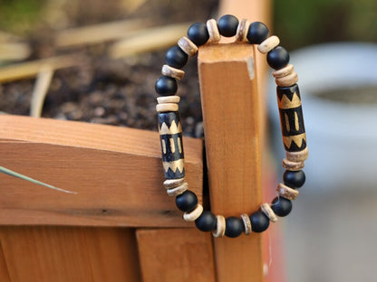 Lightweight Natural Stone Frosted Matte Black Agates bracelets with fantasy Cow bone and coconut discs.