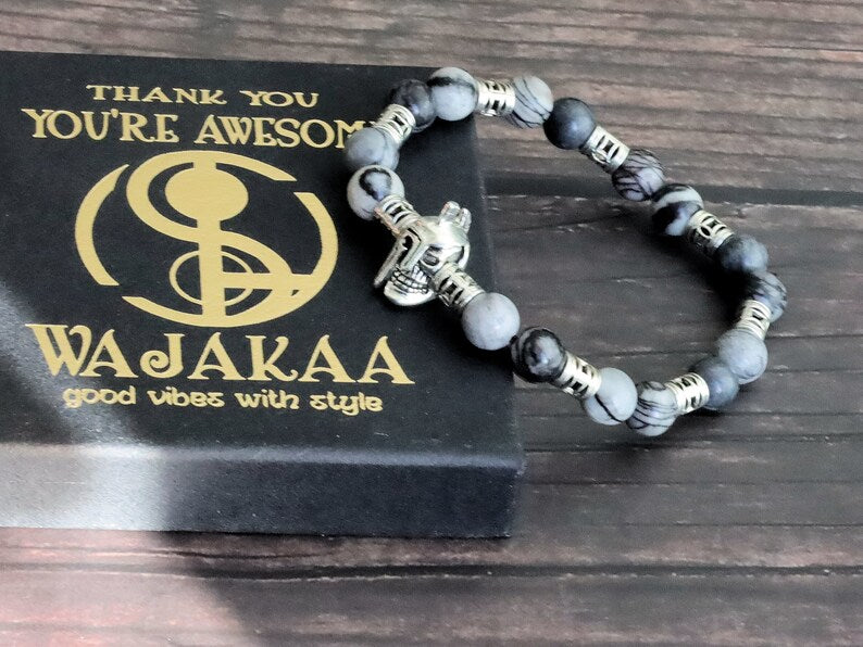 Black Silk Stone/Netstone Beads bracelet with warrior knight skull and 9x spacer bead Detailed decoration.