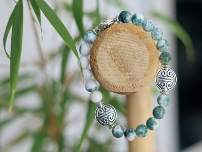 Intrinsic Natural Tree Agate bracelet with Tibetan Style Alloy Beads, Flat Round with Flower Pattern, Antique Silver.