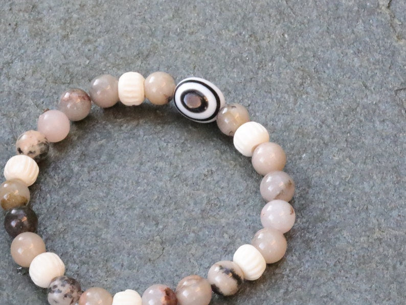 Natural Rhodonite Beaded bracelet, Round 8mm combined with Black and white glass bead and Round/Melon bone beads.