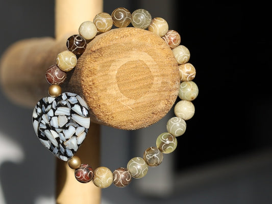 Unique Shell bead heart 30 mm black grey with rare Chinese Old Jade Hand Carved *RuYi* Round Beads. good fortune in Chinese folklore