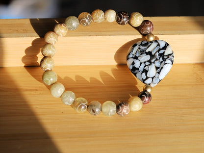 Unique Shell bead heart 30 mm black grey with rare Chinese Old Jade Hand Carved *RuYi* Round Beads. good fortune in Chinese folklore