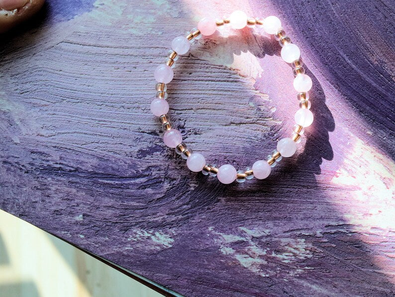 The Bāla Sagrahi Kids Collection. Children's Size 6 mm Rose Quartz Bracelet with Preciosa Rocailles Czech glass. Gift for Kids.