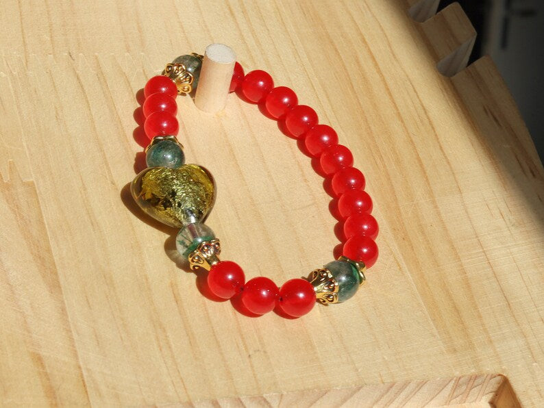 Fantastic Green Phantom Quartz beads and Natural Stone Red Chalcedony with Brass Flower Bead Caps fit 5-8mm beads.