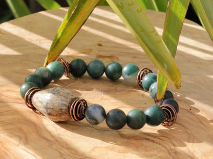 Palmwood bicone brown bracelet with Moss Agate stones and spiral round copper-coloured. self-esteem, mood swings, and inner calm.