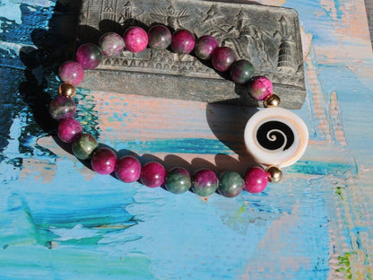 Colorful Persian Jade Round Loose Beads with Shell pendant circles black and Acrylic Metallook round Beads Gold. Unique!