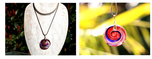 Unique Murano-inspired twisted GLASS PENDANTS lampworks necklaces. The glass is handcrafted and hand-blown and shaped by master glass maker. (kopie) (kopie)