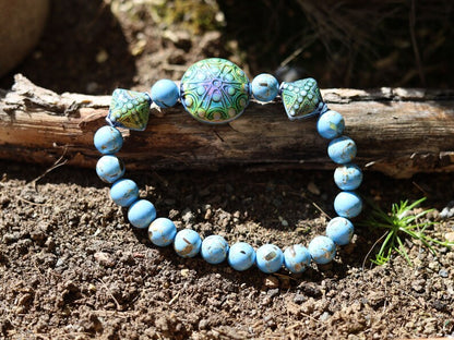 Color-changing Mirāja collection. Unique mix Agates Quartz Jaspers Amazonite Lava Tiger Eye bracelet with Mirage Mood Stargazer Puffy Coin