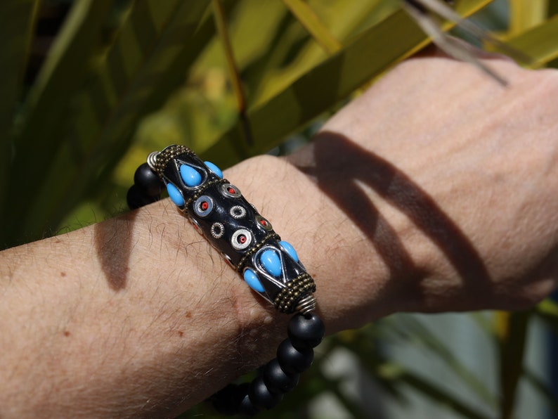 Amazing big Handmade Indonesia Bead combined 10 mm Black Agate beads. The artistry and a creativity of Indonesian beads is truly inspiring.