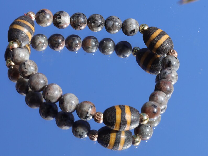 Flame Stone Beads Yooperlite Round. Yooperlite semi-Precious Stone Pearls combined with decorative beads. allows you to speak your truth.