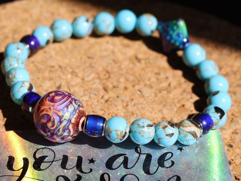 Color-changing Mood Mirāja collection. Unique Agates Quartz Jaspers Amazonite Lava Tiger Eye bracelet with Mirage Mood Shangri-La Round Bead